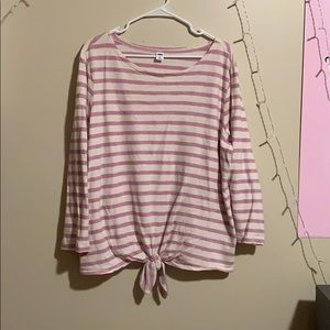 Tie front-quarter sleeve